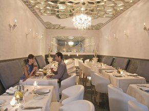 Movenpick Resort & Residences Aqaba ресторан 3