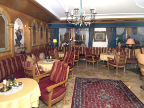 Schlosshof 4*. Ресторан