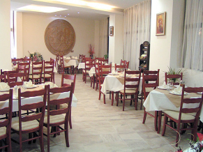 Dafovska 3* . Ресторан