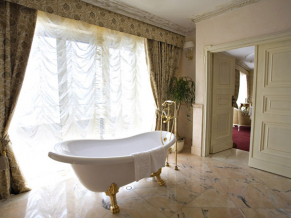 Grand Hotel Pomorie 5* (Гранд Отель Поморие 5*). Ванная комната