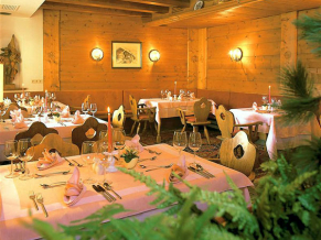 Alpenruh 4*. Ресторан