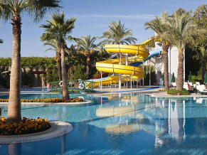 Alva Donna Beach Resort Comfort 5*. Бассейн